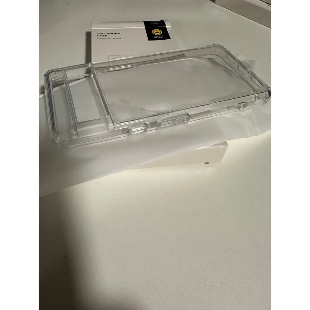 New in Box - Google Pixel 7 Case - CLEAR - Picture 6 of 8